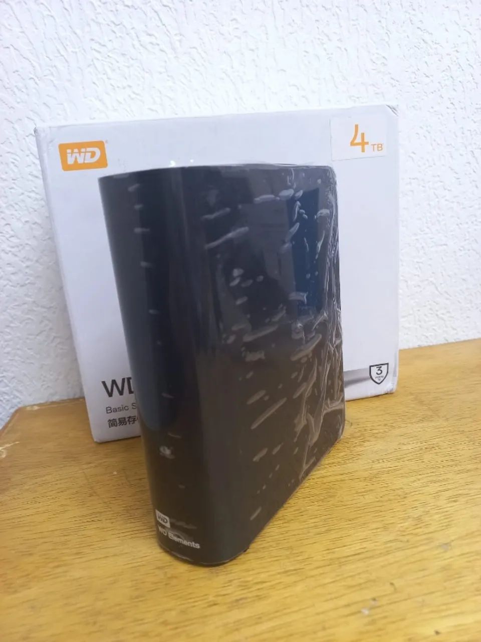 Disco Rigido Desktop 4TB WD Elements WDBWLG0040HBK  [OPEN BOX] - Foto 2