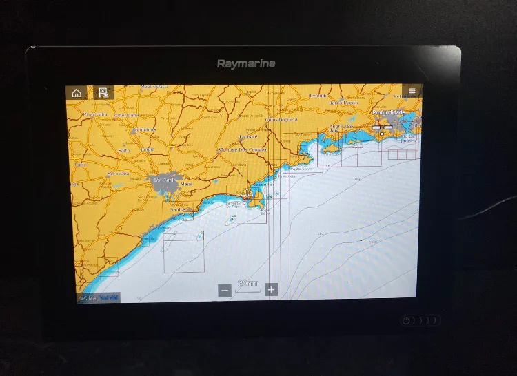 GPS/Sonar Raymarine para Barcos