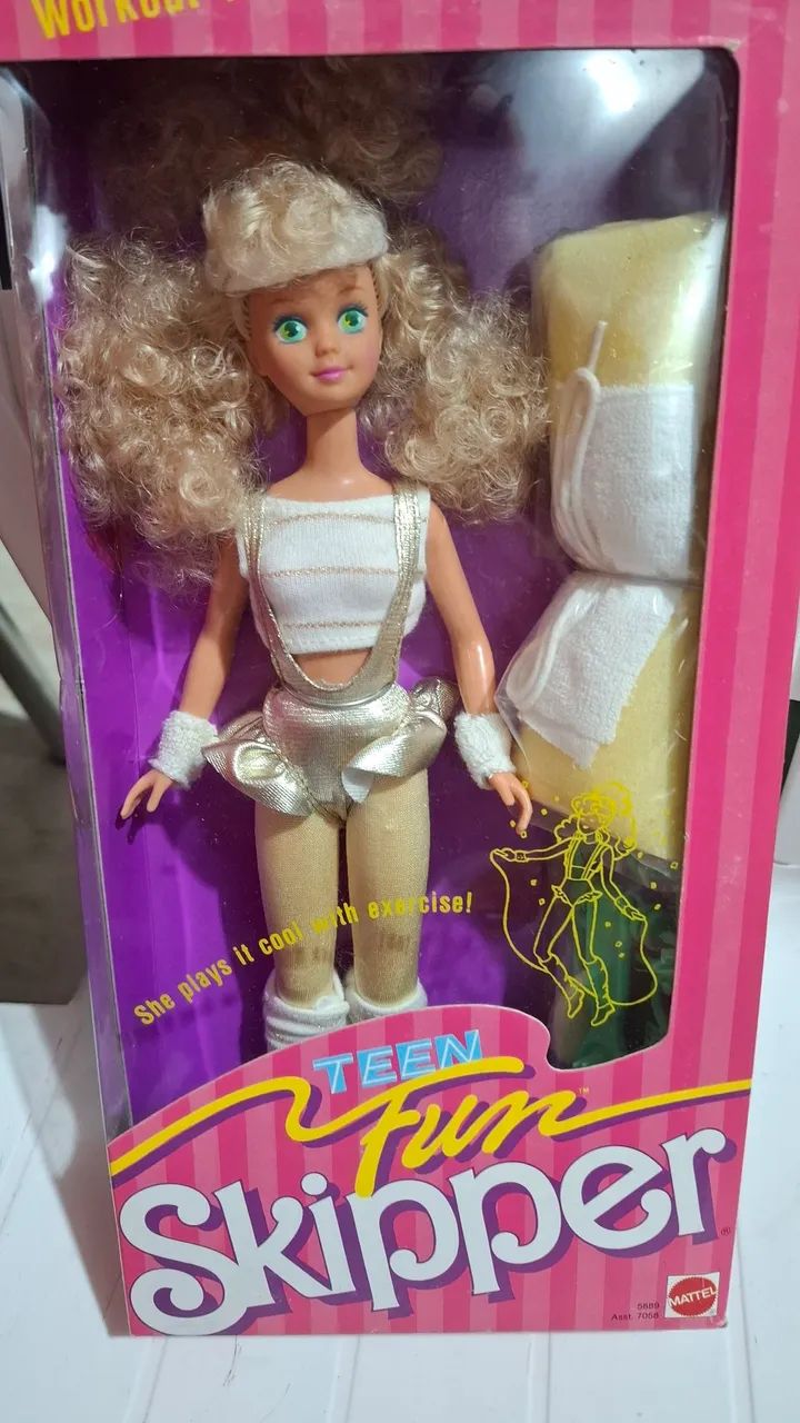 Barbie Skipeer fun 1987  na caixa 