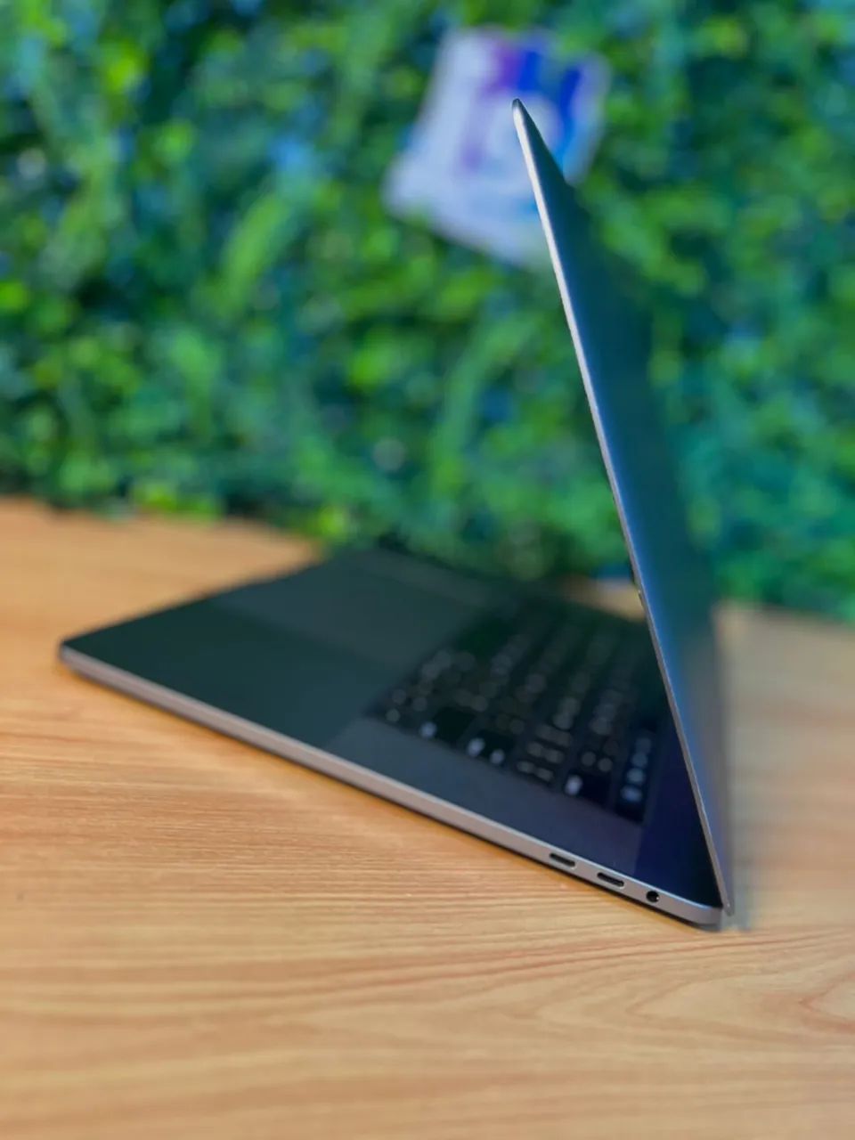 macbook pro 2016 16gb