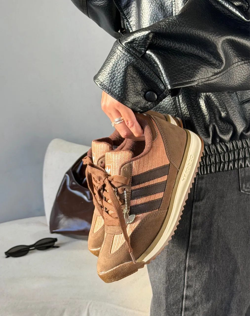 Tênis Adidas SL 72 - Foto 2