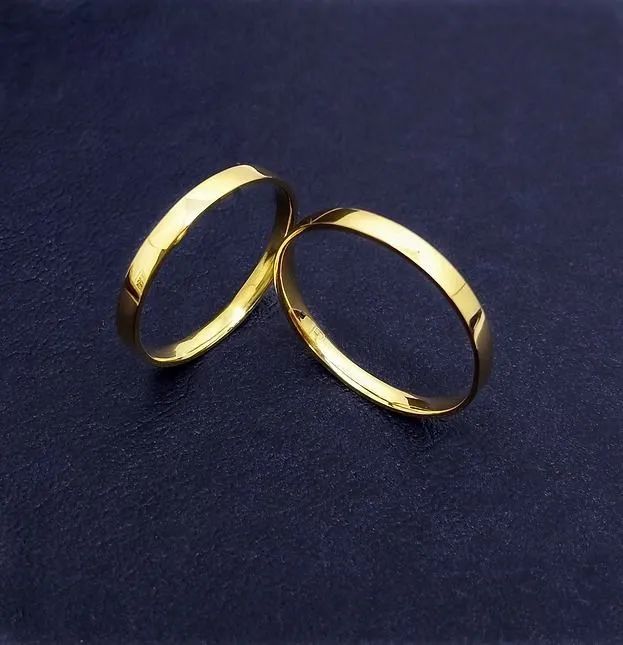 Par de aliança em Ouro 18k