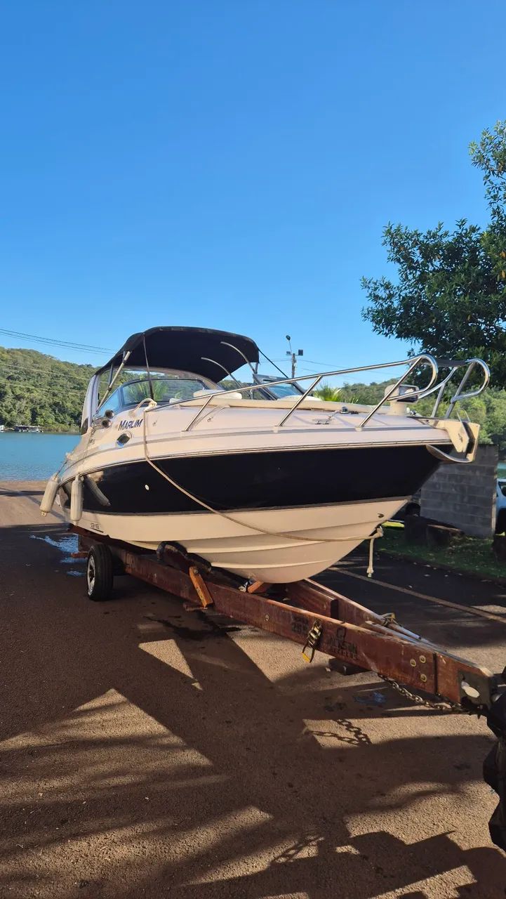Lancha Focker 255