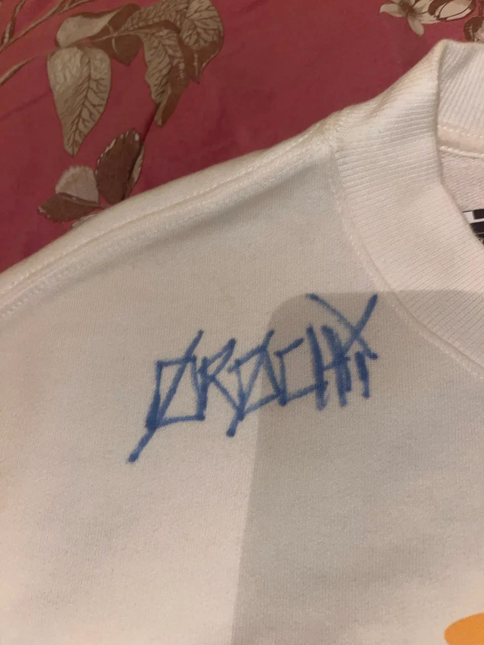 Camisa autografa pelo cantor orochi - Foto 2