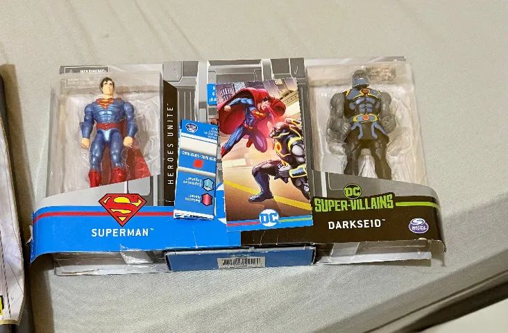 Colecionáveis e Actions Figures Articulados e Estatuetas Marvel DC Star Wars DBZ - Foto 4
