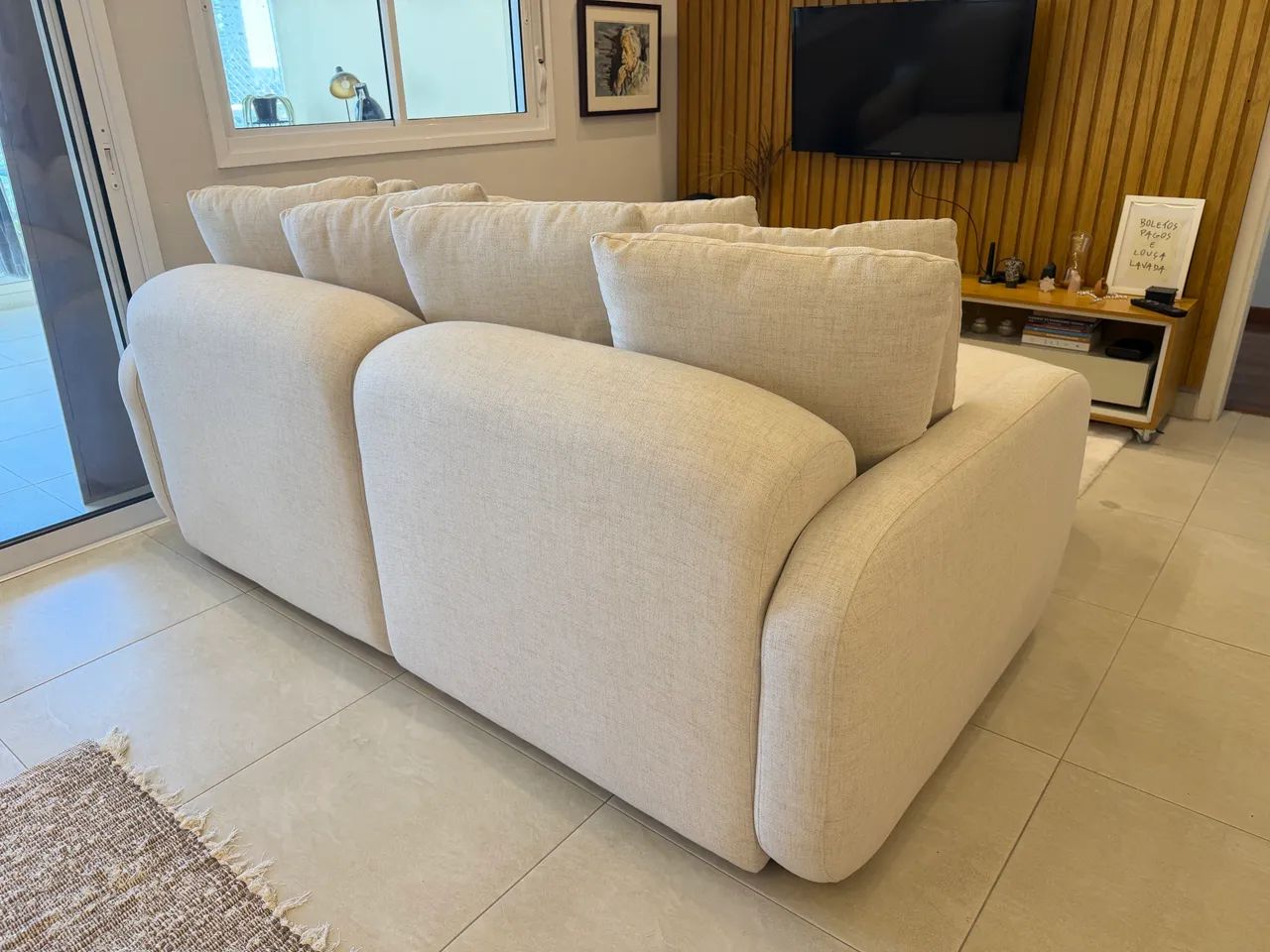 Sofá retrátil linho cru com design moderno 210 cm - Foto 3