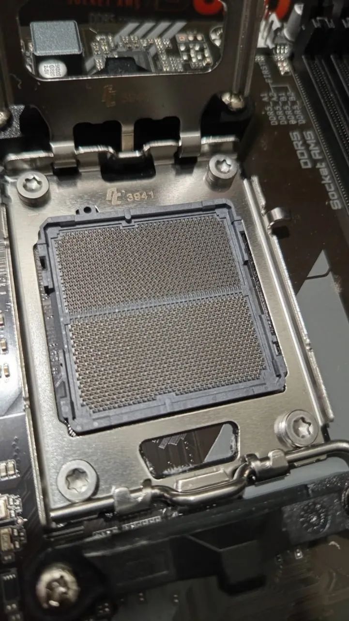 Placa Mae Gigabyte B650M H, DDR5  - Foto 2