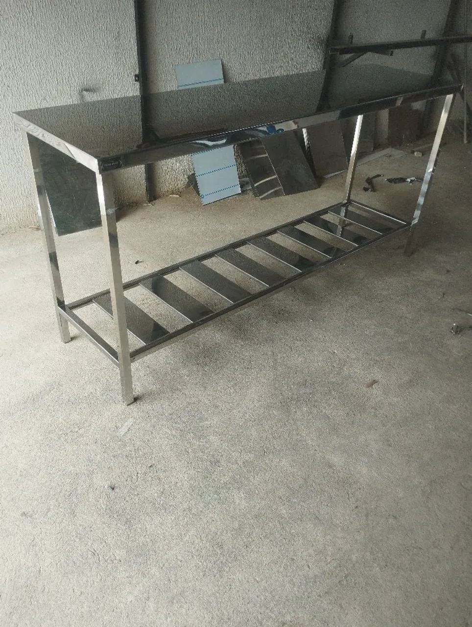 Mesa totalmente em aço inox  - Foto 2