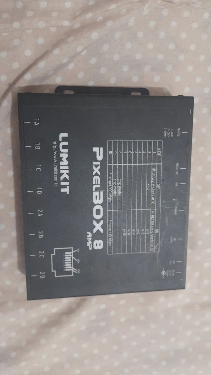 Pixelbox 8 Lumikit