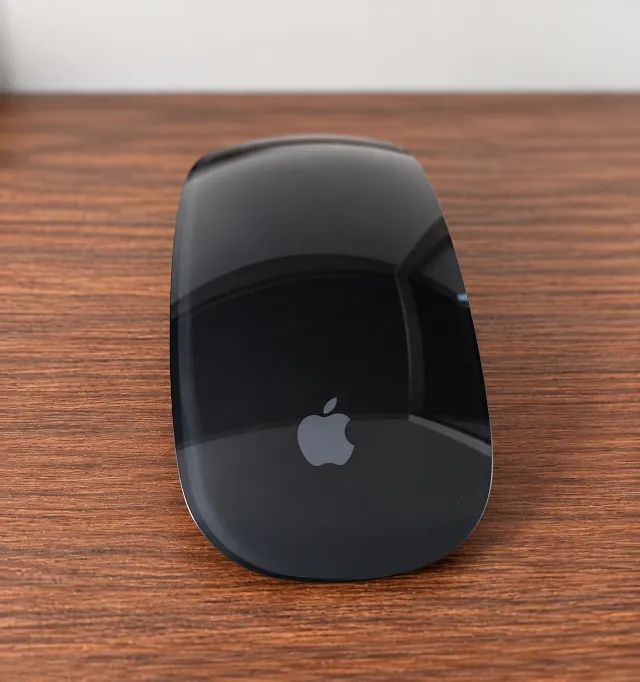 Apple Magic Mouse 2 - USB-C - Preto - Original - Seminovo