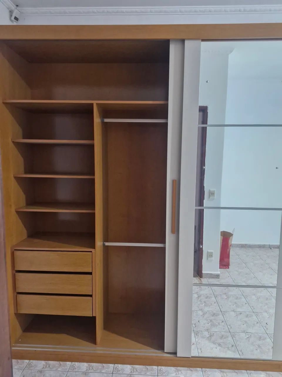  Guarda Roupa casal Novo - Foto 3