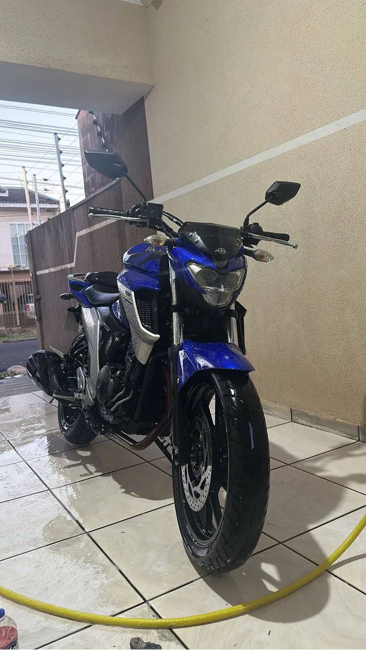 YAMAHA Fz25 2018 - Foto 3