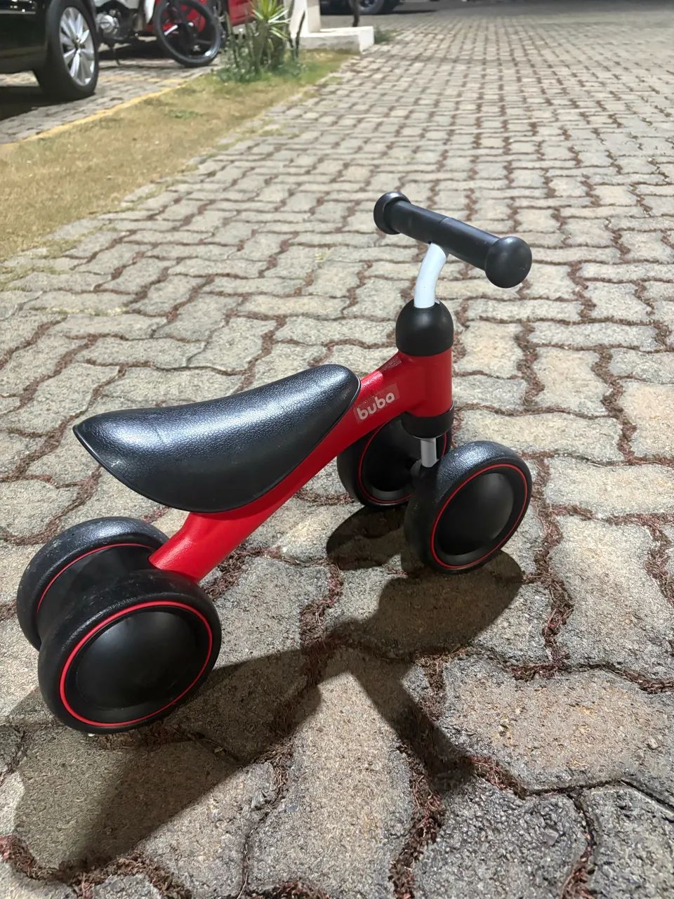 Bicicleta de equilíbrio Buba 