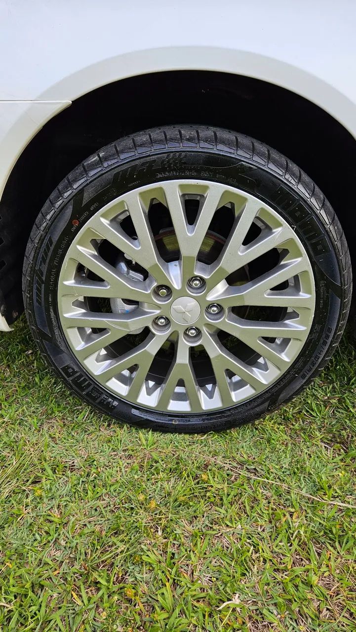 Mitsubishi Lancer 2.0 16V 160cv Mec. 2017 - Foto 3