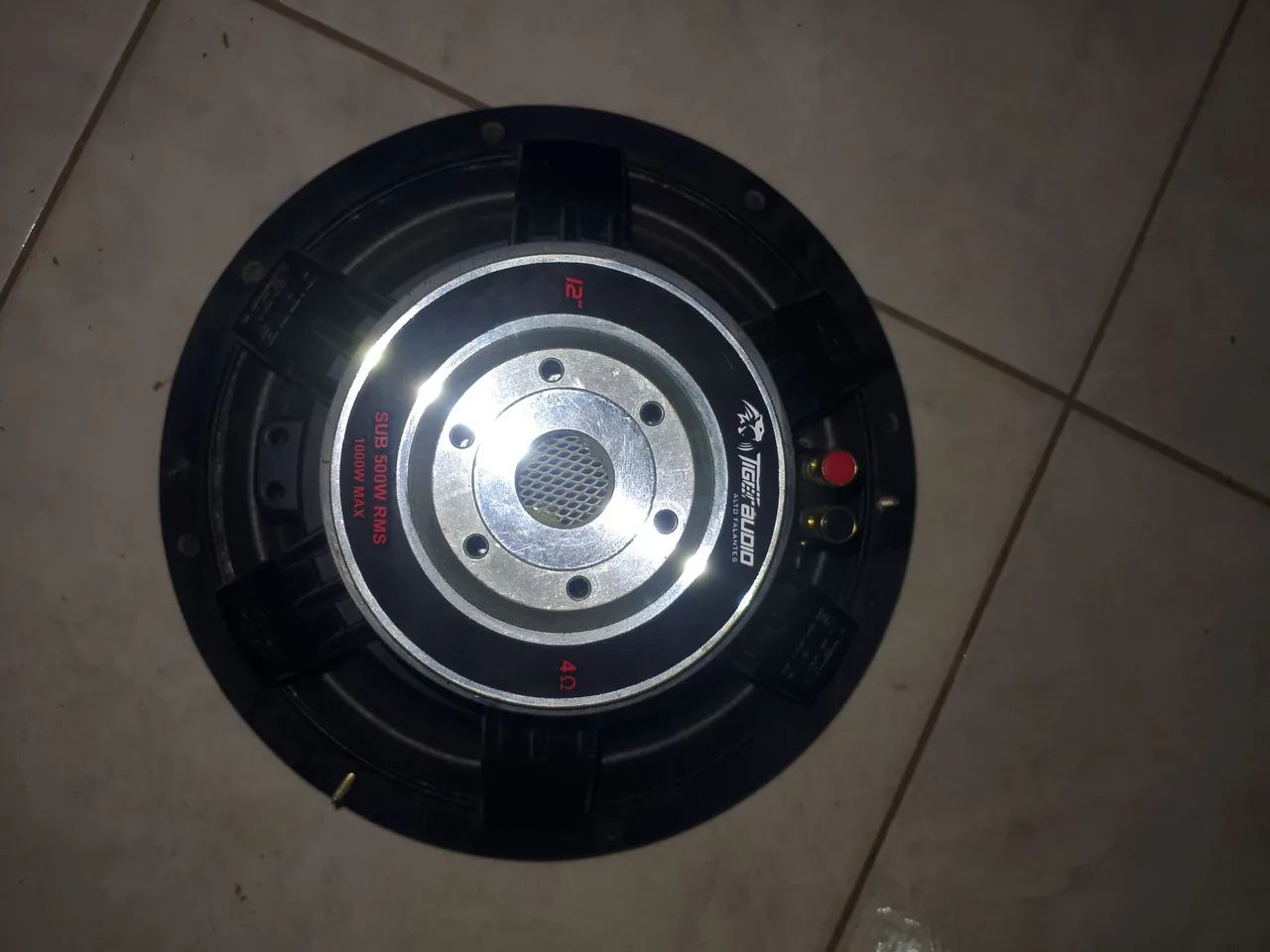 Vendo 2 Grave Tiger 12 polegadas 500W rms - Foto 2