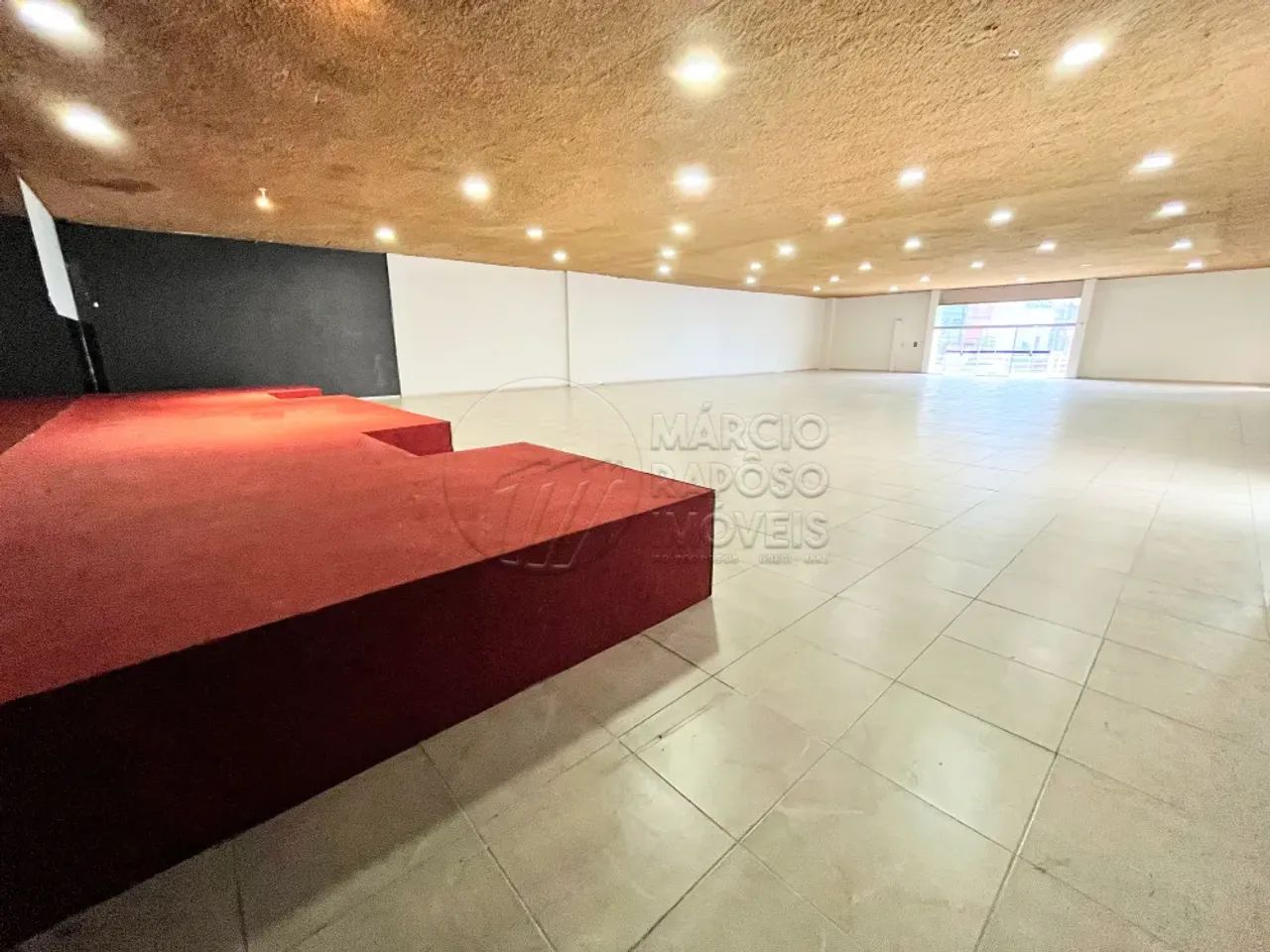 PONTO COMERCIAL NO FAROL MEDINDO 1.124,00M² DE ÁREA CONSTRUÍDA - Foto 5