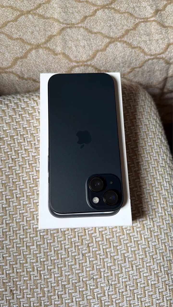 iphone 15 - 128GB