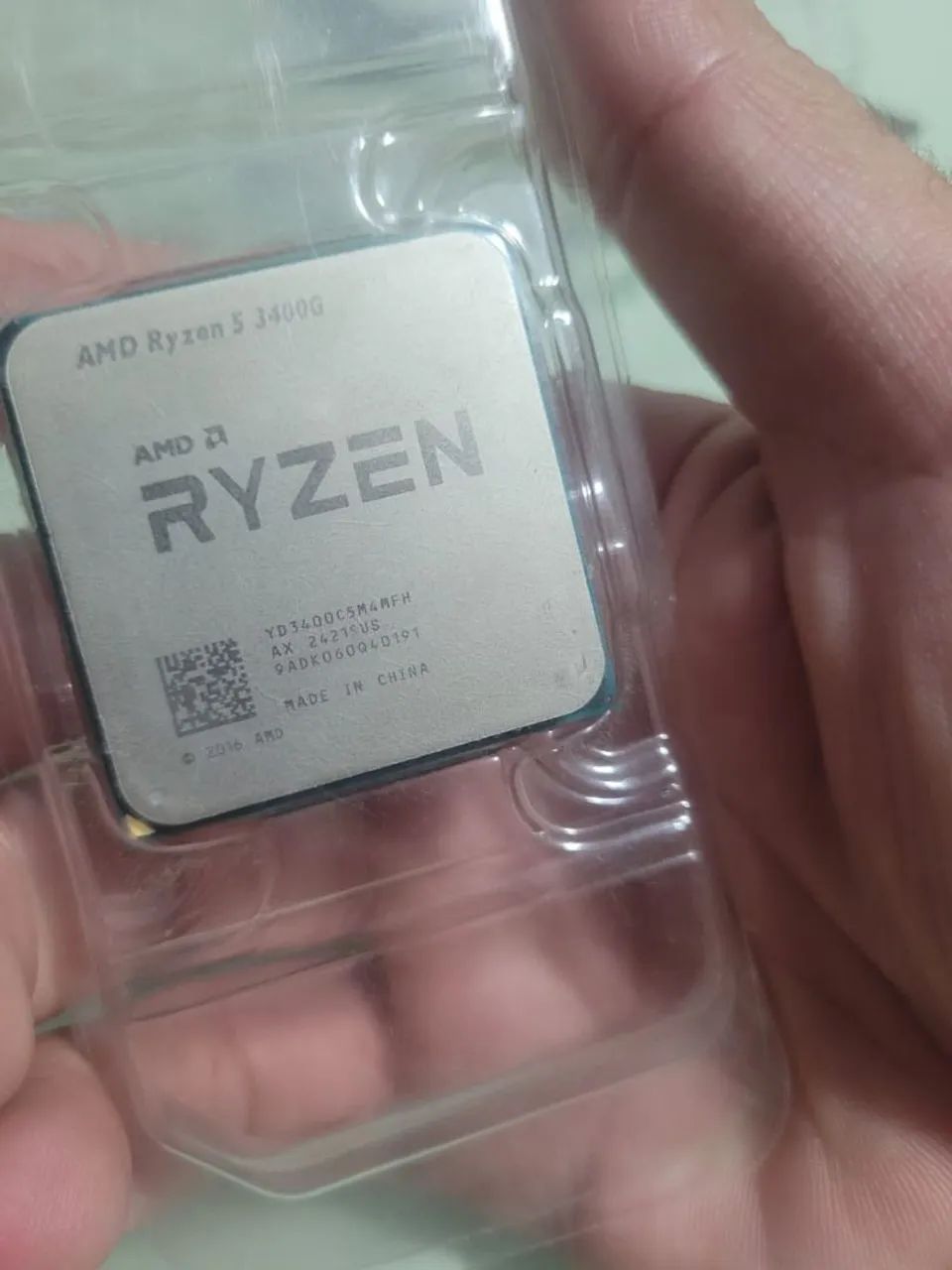 Ryzen 5 3400g (entrego)