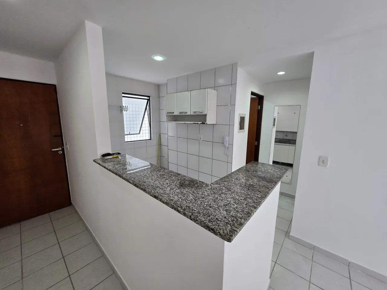 Apartamento 1 dormitório para Locação em Maceió, Jatiúca, 1 dormitório, 1 banheiro, 1 vaga