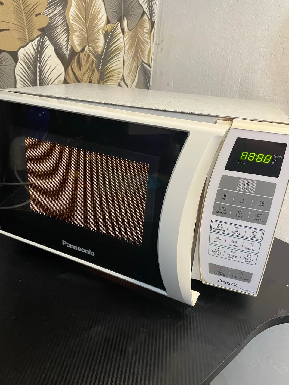 Microondas funcionando 