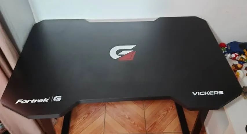 Mesa Gamer Fortrek Vickers  - Foto 2