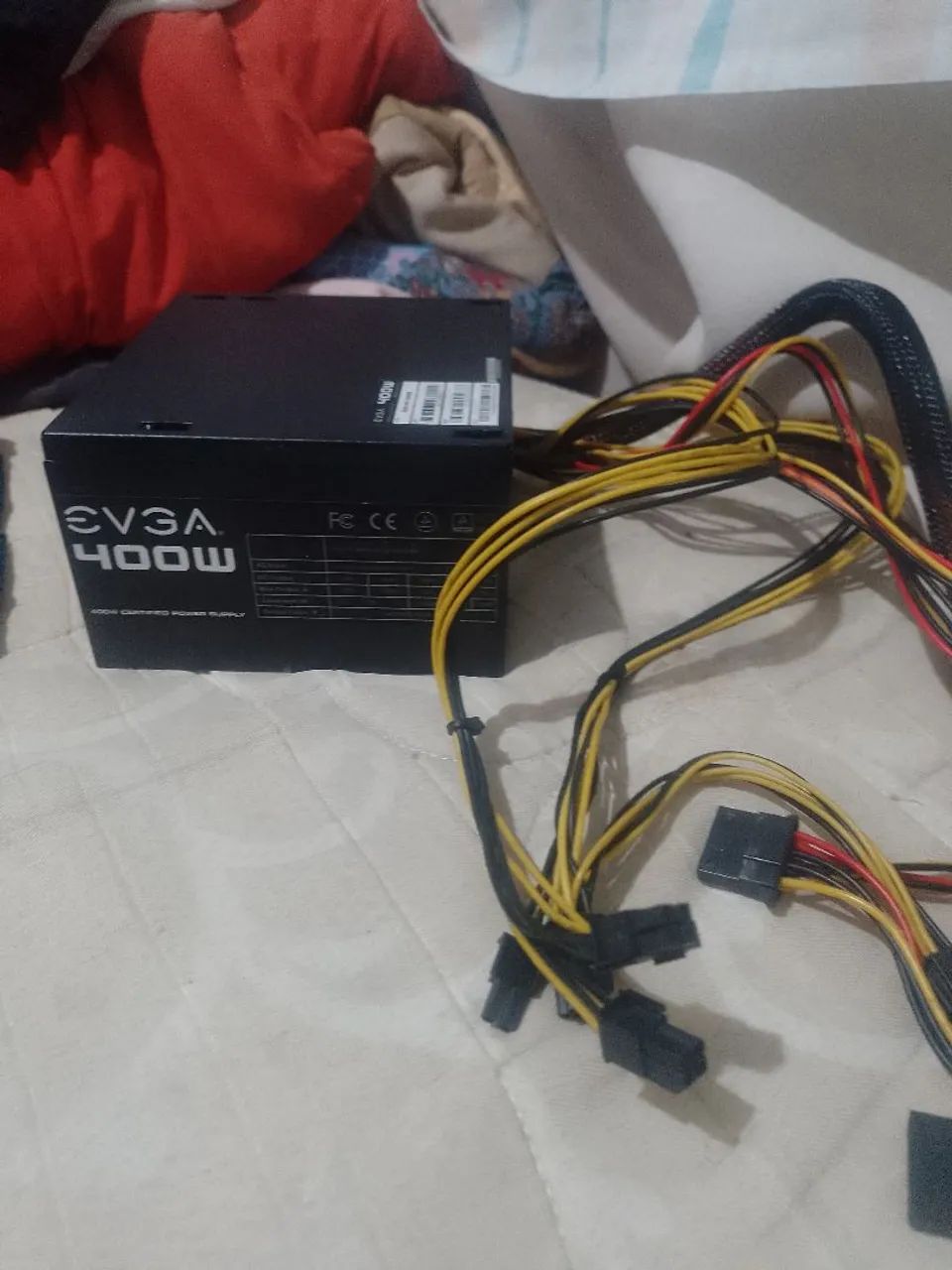 Fonte evga 400