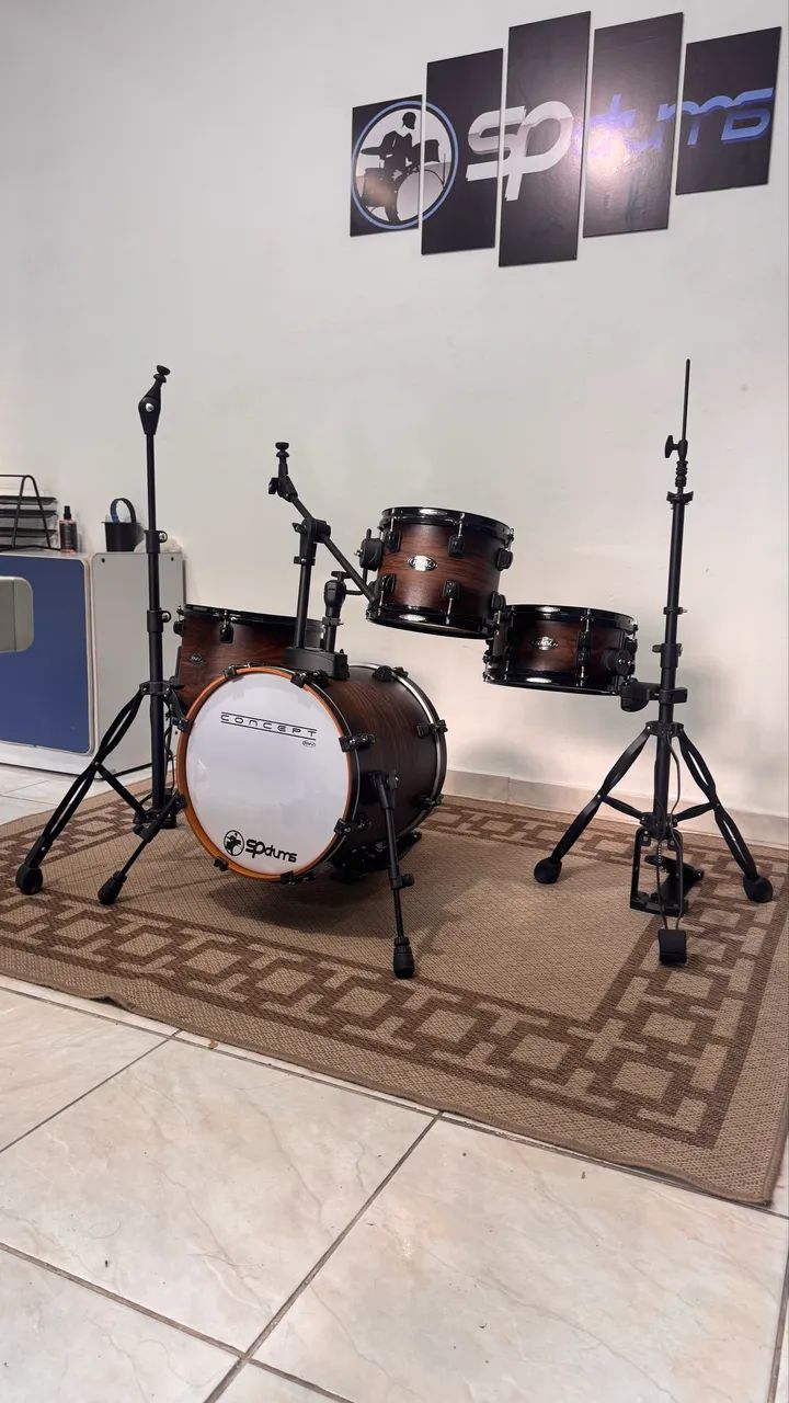 Bateria Compacta Bumbo 16 Polegadas Rmv Concept Compass Castanho Com Ferragens