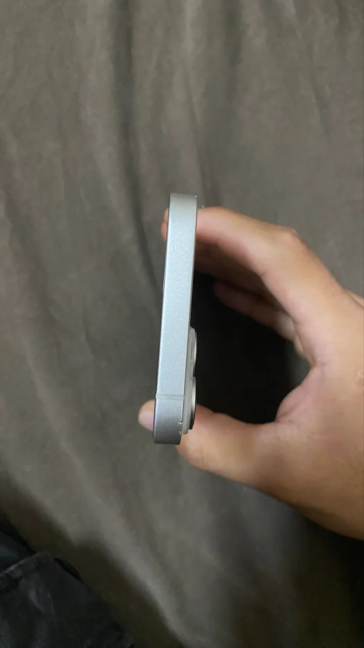 Apple iPhone 14 256GB 5G Tela 6,1"  - Foto 4