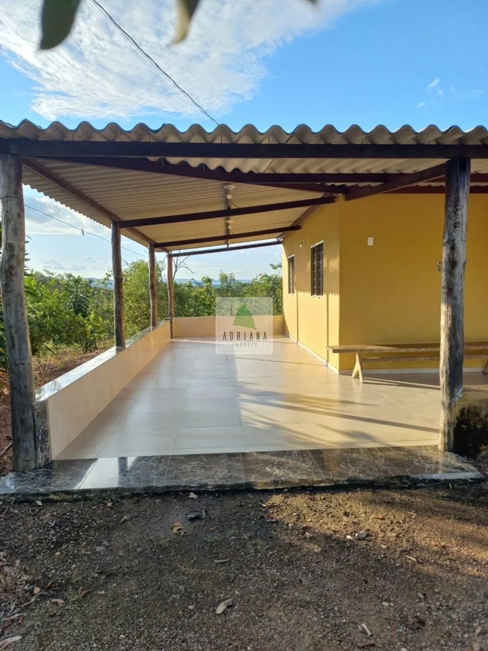 Excelente Ch&aacute;cara de Lazer com &Aacute;rea de 3 Hectares