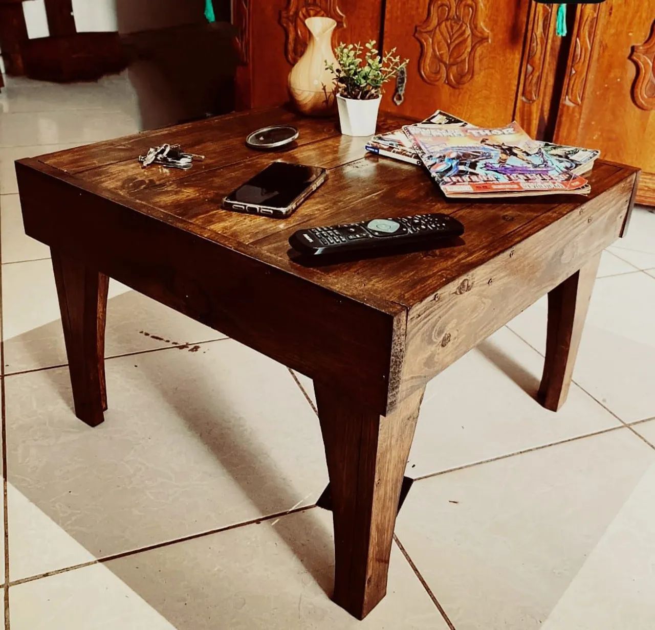 Mesa de centro rústica decorativa