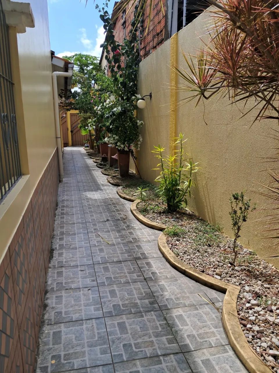 CASA A VENDA OU ALUGUEL NO CENTRO DE CASTANHAL - Foto 3