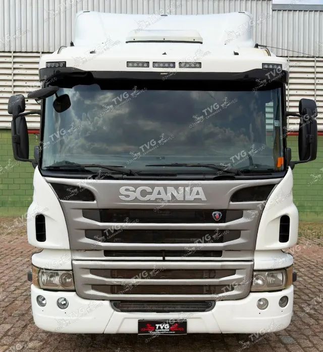 Scania P360 6x2 2014/2015 - Foto 2