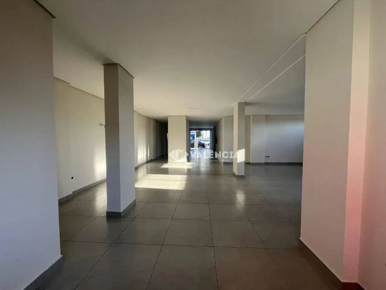 SALA COMERCIAL PARA LOCAÇÃO  BAIRRO CIRO NARDI - Foto 3