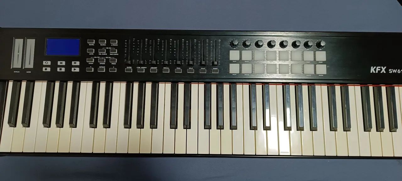 Teclado controlador kfx sw61 pro 