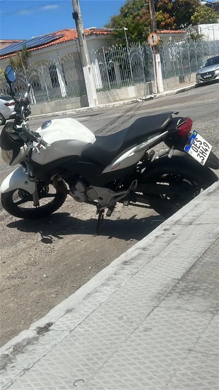HONDA CB 300 2011/2012  SEM NADA A FAZER  - Foto 2