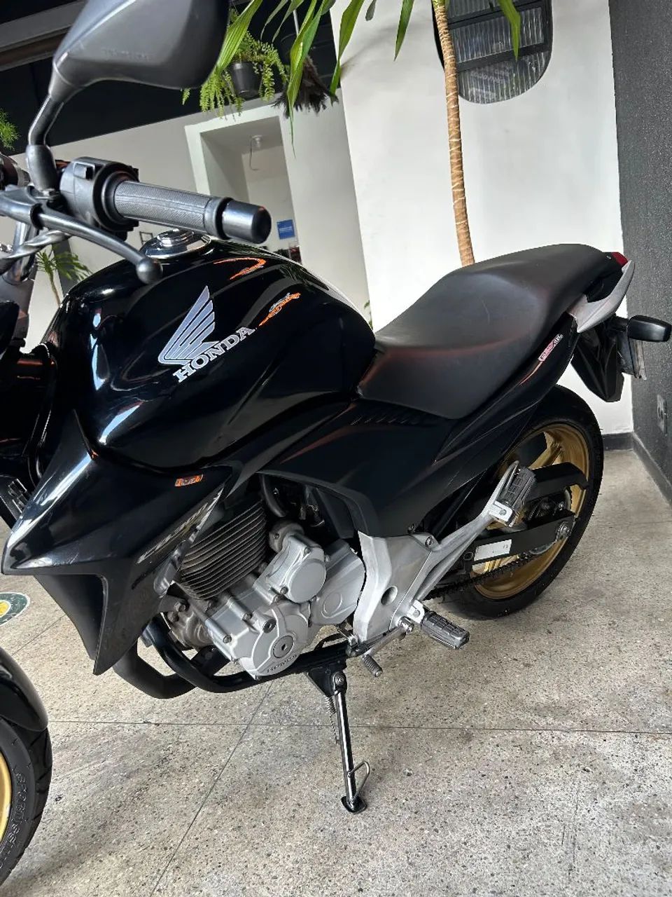 CB 300R  - Foto 4
