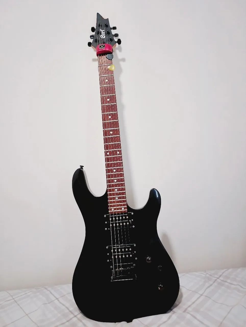 Guitarra Cort kx100