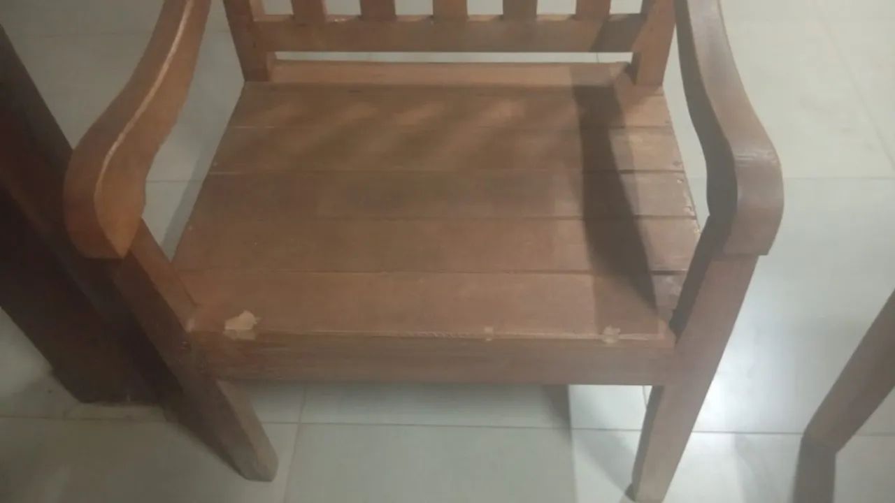 Conjunto de Banco de Madeira - Foto 3