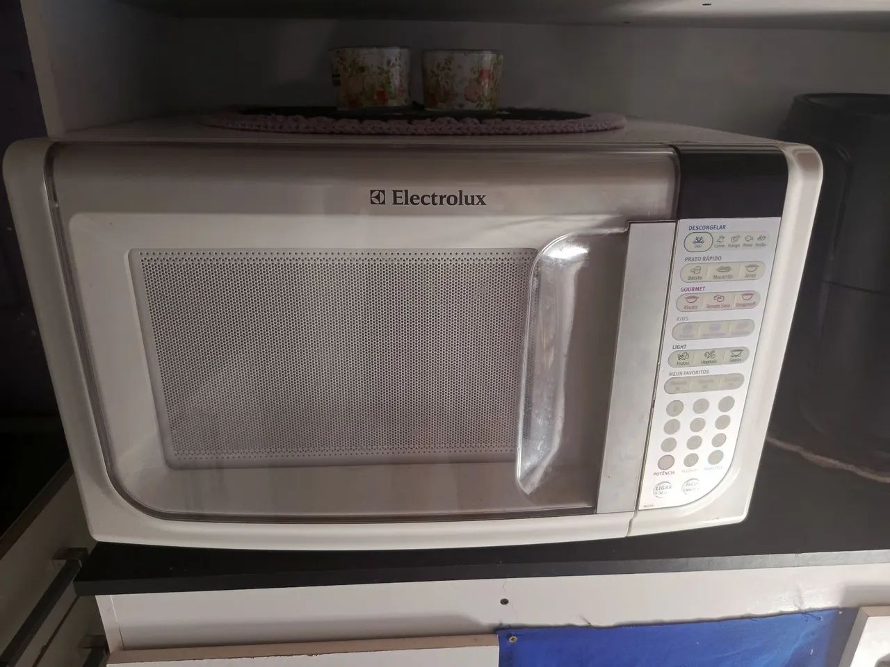 Vendo microondas com defeito do nada parou de funcionar 