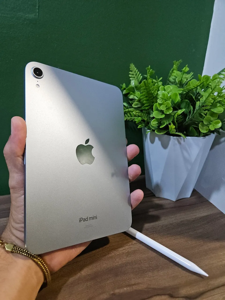 Ipad mini 7 (A17pro) - 128gb - versão WiFi - estelar - Tablets e E