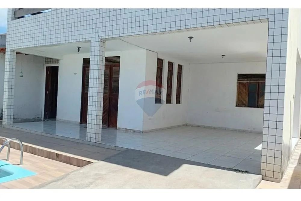 Duplex em Pajuçara: Conforto, Lazer e Segurança - Foto 2
