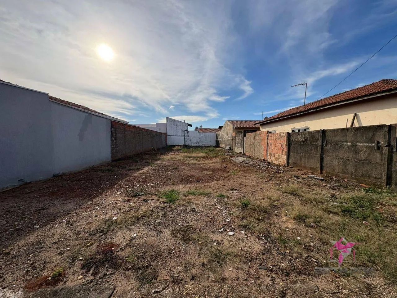 TERRENO À VENDA | BAIRRO SANTA RITA - LEME SP