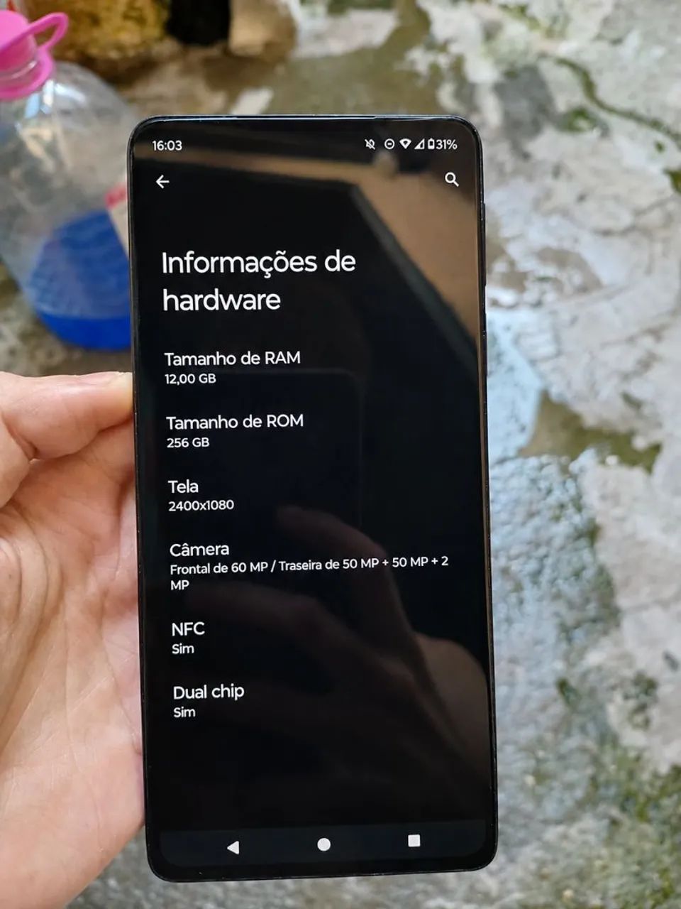 Motorola Edge 30 pro  - Foto 2
