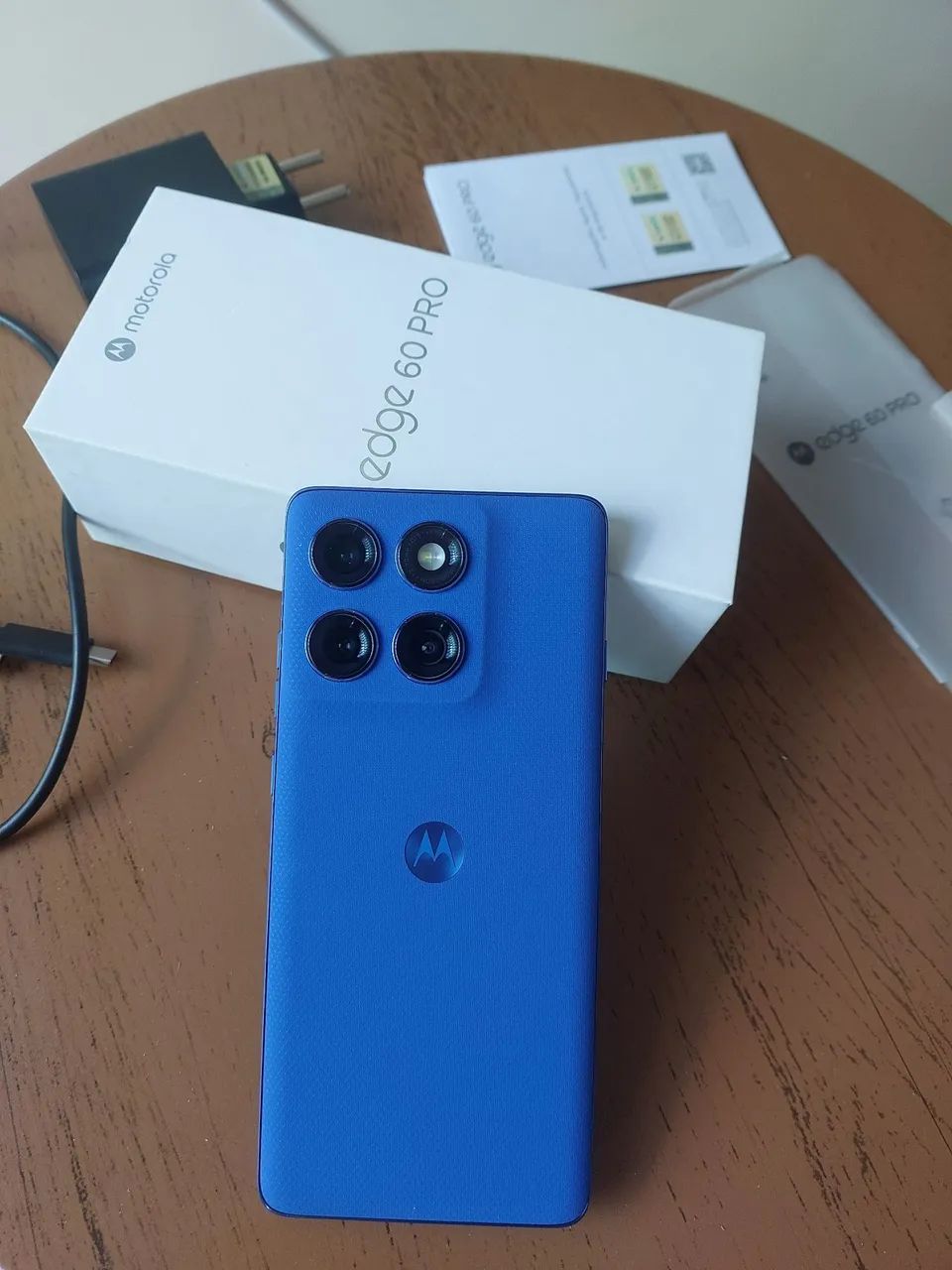 Motorola Edge 60 pro 256GB - Foto 2