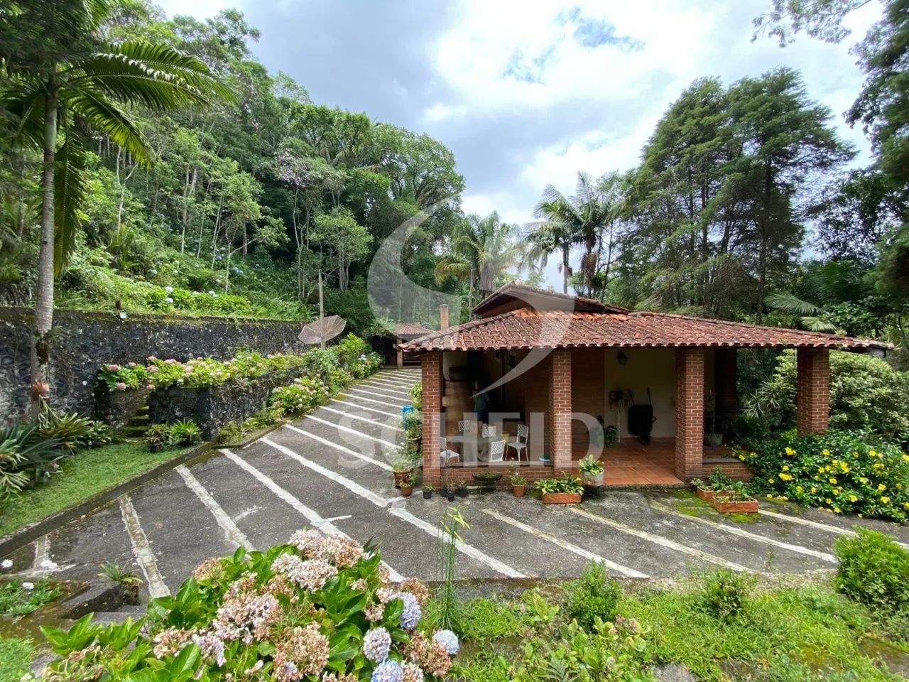SÍTIO COM 50 MIL m2 EM TAPIRAÍ - Foto 2