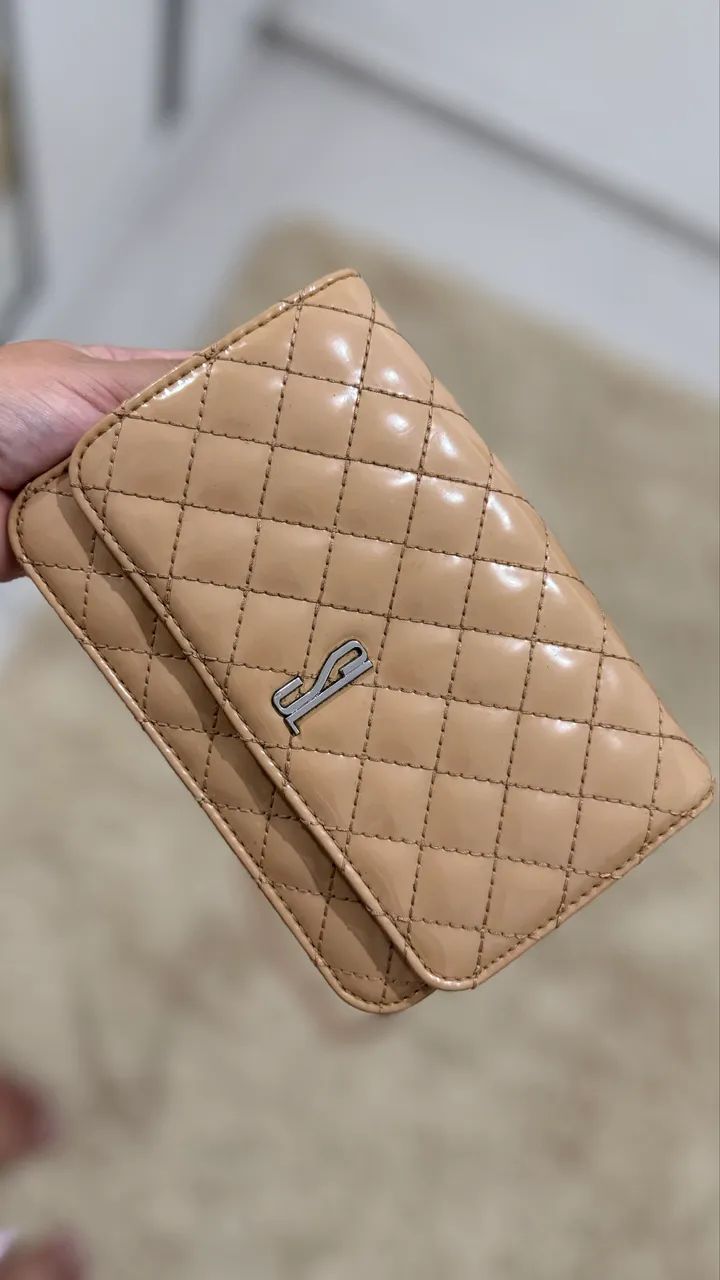 Bolsas em estado de nova  - Foto 5