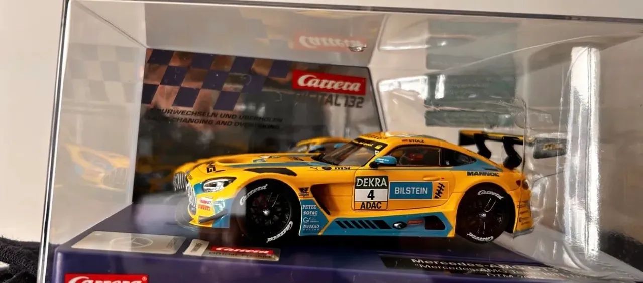 Carrinho Carrera Digital MERCEDES AMG GT3 - Hobbies e coleções