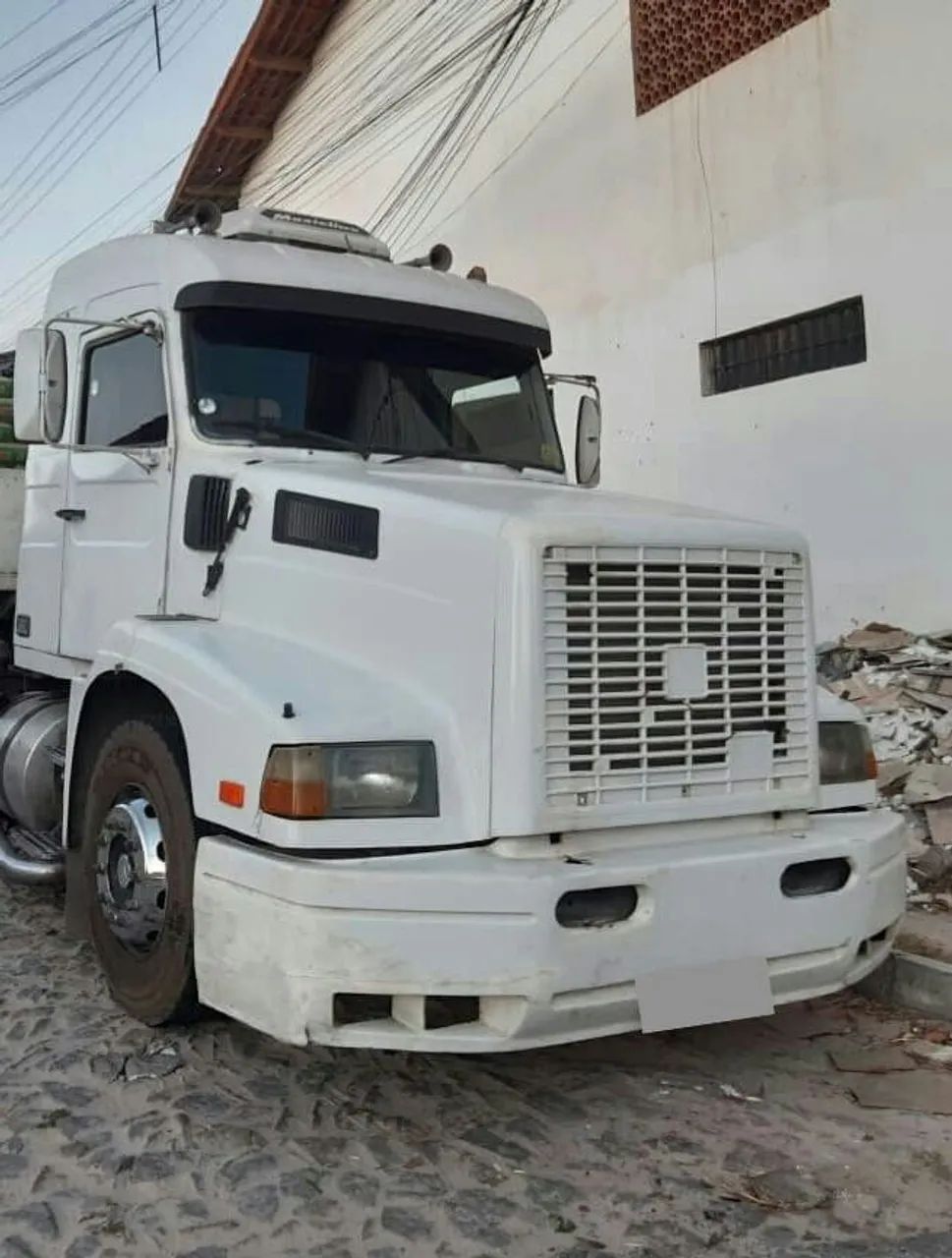 Volvo EDC NL12 360 e Caçamba 3 Eixos com Cilindro Novo - Foto 2