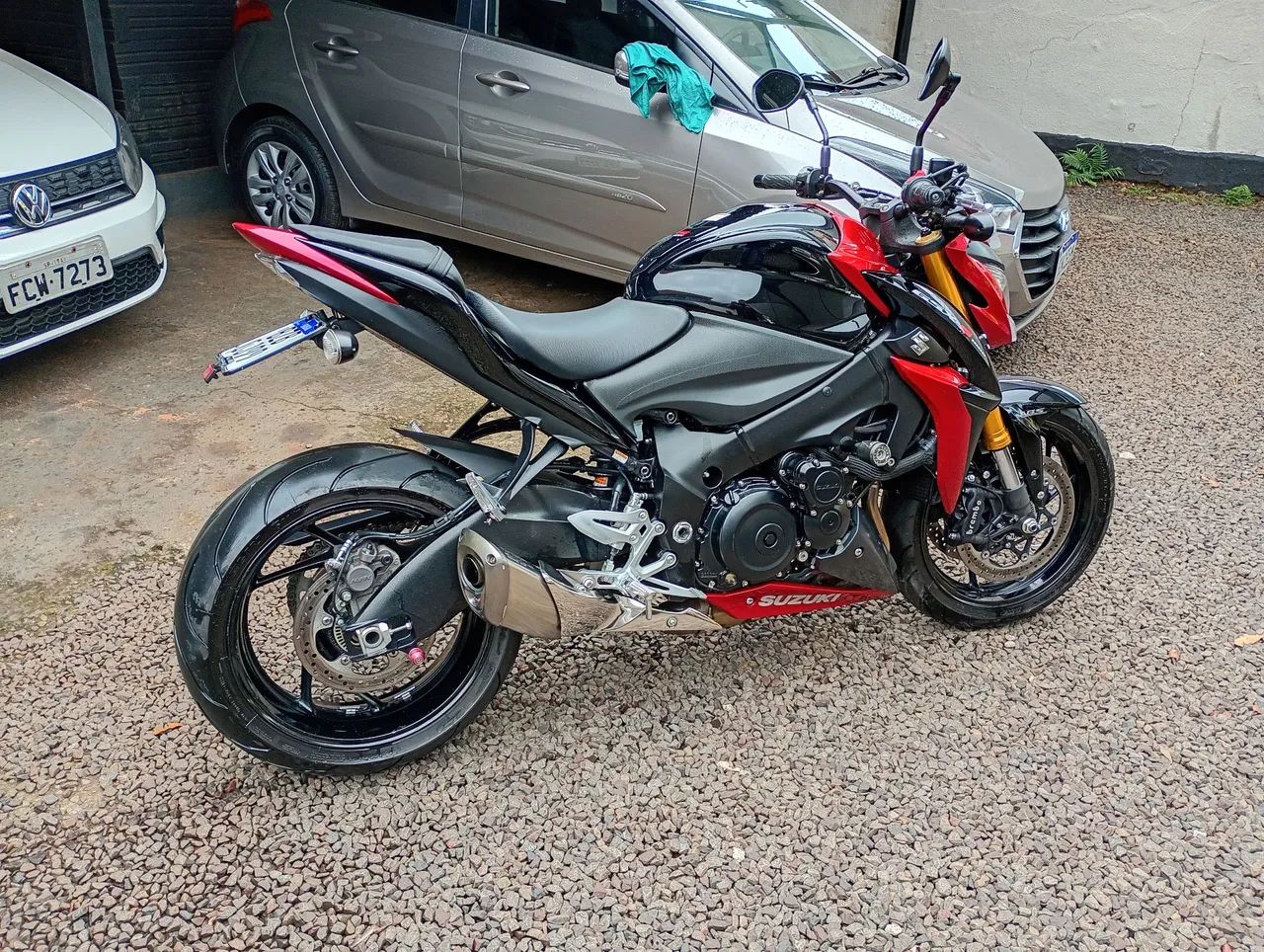 Suzuki 1000 2017 - 1484881206 | OLX
