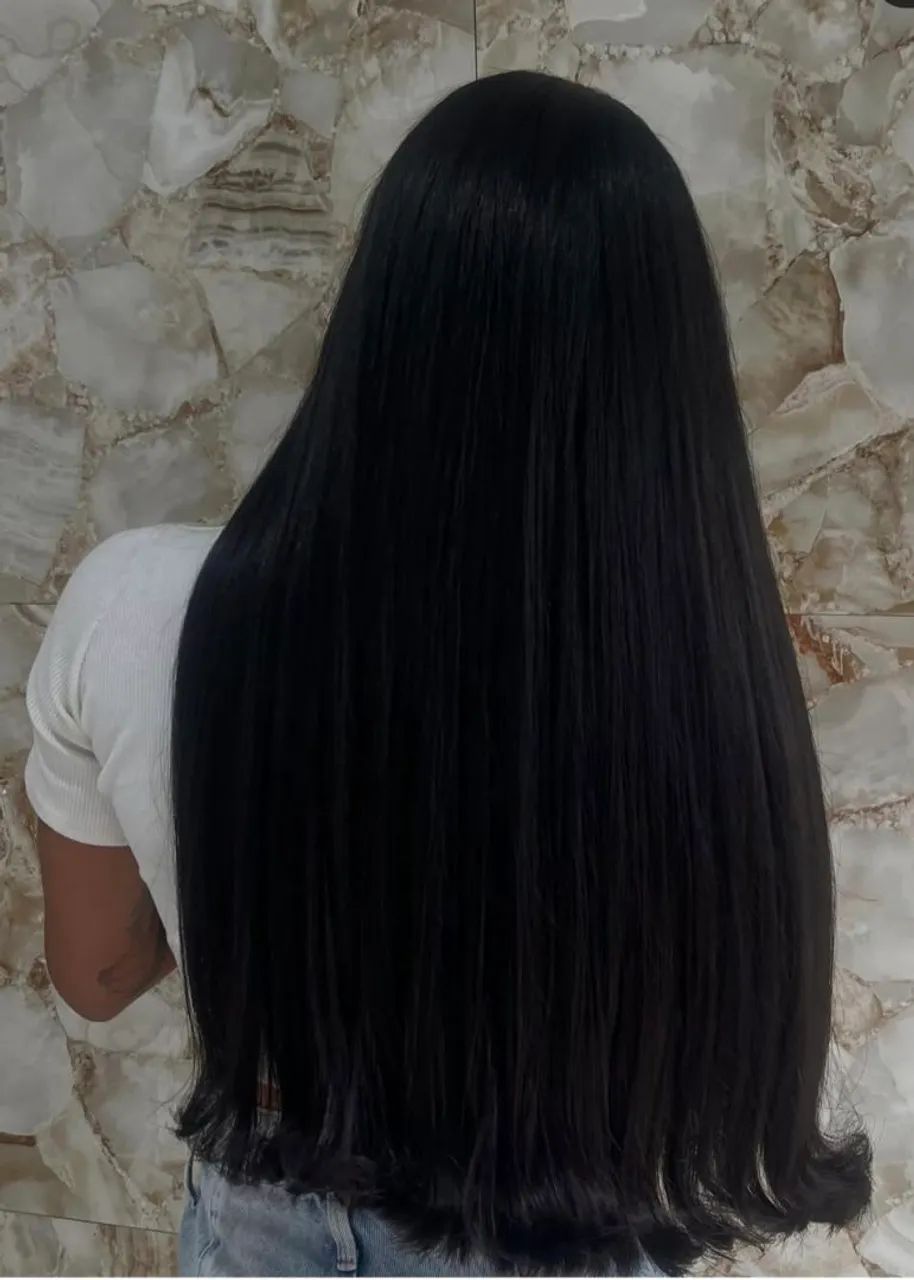 Aplicação e manutenção mega hair